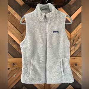 Patagonia Women’s Los Gatos Fuzzy Fleece Vest-Grey Size Medium